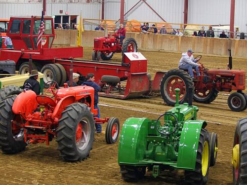 Соревнования тракторов
